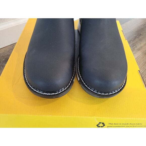 Carhartt Millbrook Water Resistant 4\